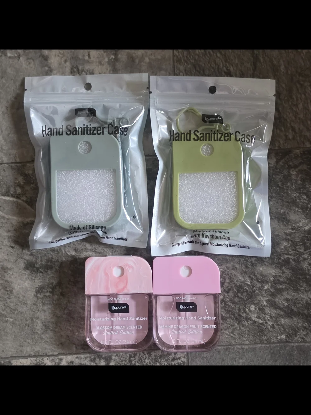 Moisturizing Hand Sanitizer Spray with Silicone Hand Sanitizer Cases - BNIB